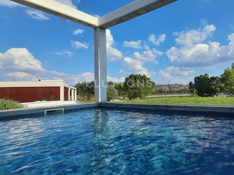 house 6 Rooms for sale on Montemor-o-Novo (7050)