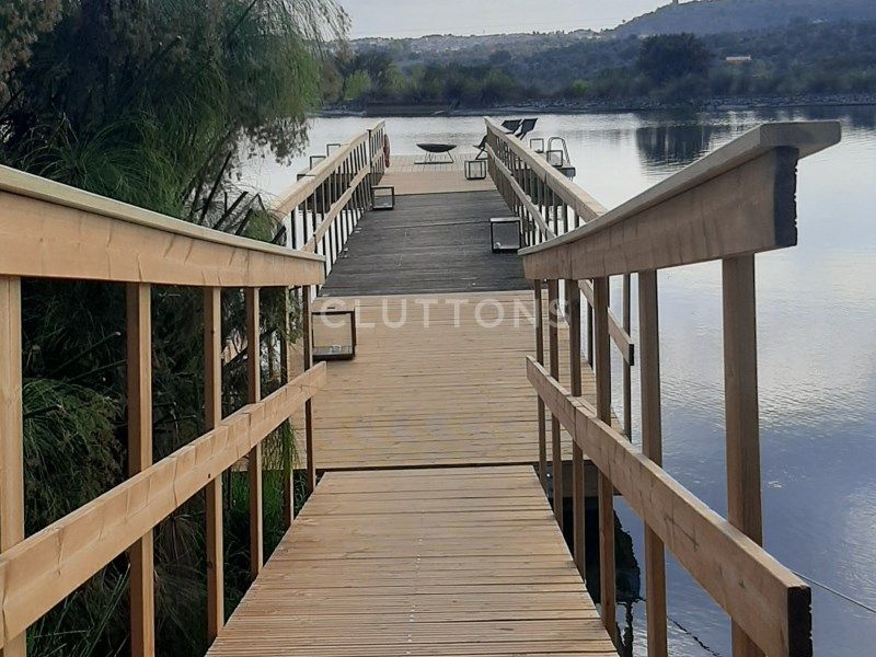 house 6 Rooms for sale on Montemor-o-Novo (7050)