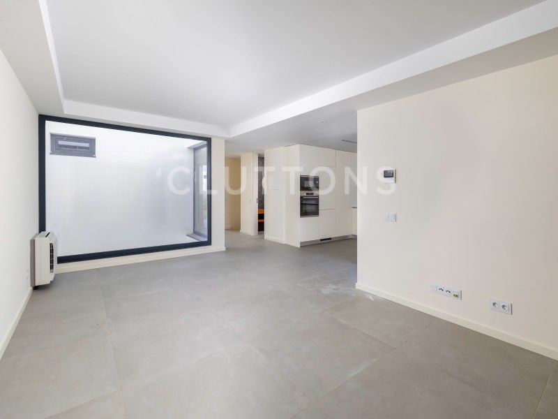 house 7 Rooms for sale on Loulé (8125)