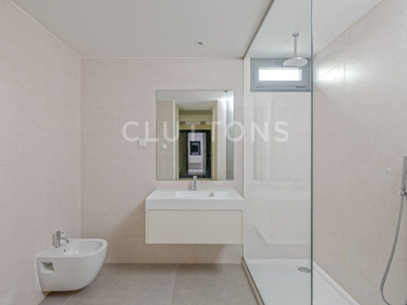 house 7 Rooms for sale on Loulé (8125)