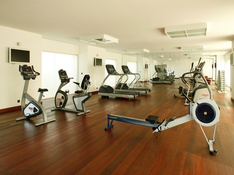apartment 10 Rooms for sale on Lisboa (1400)