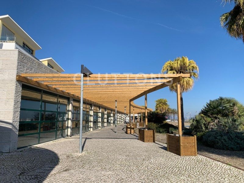 commercial local 2 Rooms for sale on Lisboa (1990)