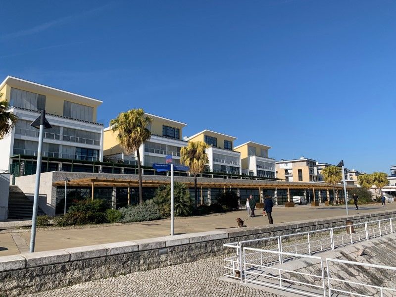 commercial local 2 Rooms for sale on Lisboa (1990)