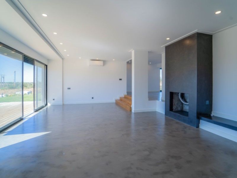 house 10 Rooms for sale on Loulé (8125) Sale House Loulé 10 Rooms