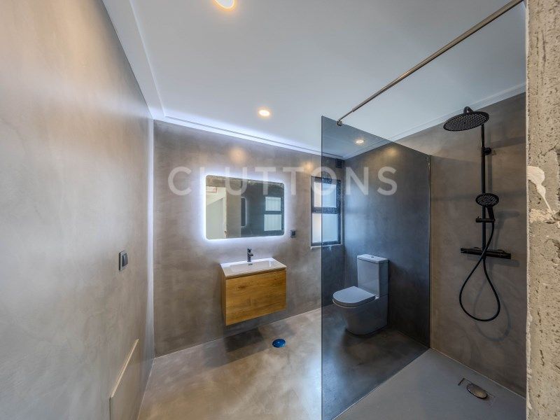 house 10 Rooms for sale on Loulé (8125)