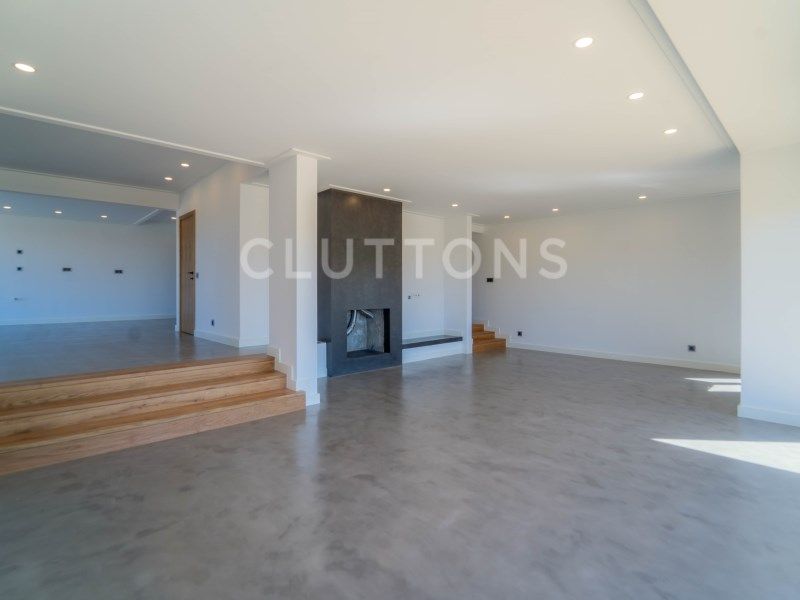 house 10 Rooms for sale on Loulé (8125)