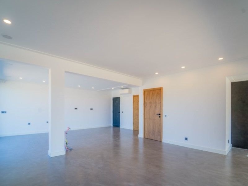 maison 10 Pièces en vente sur Loulé (8125)