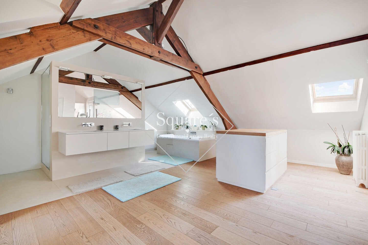 maison 7 Pièces en vente sur La Garenne Colombes (92250)