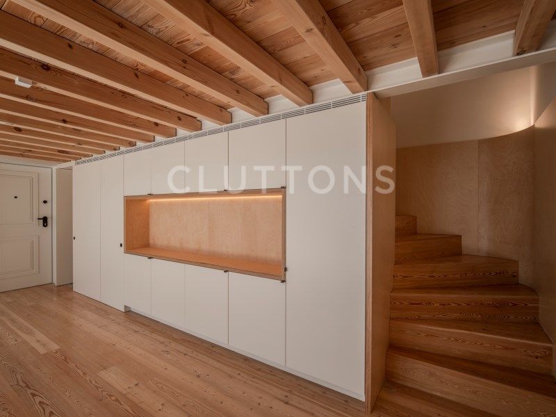 loft 5 Rooms for sale on Lisboa (1250)