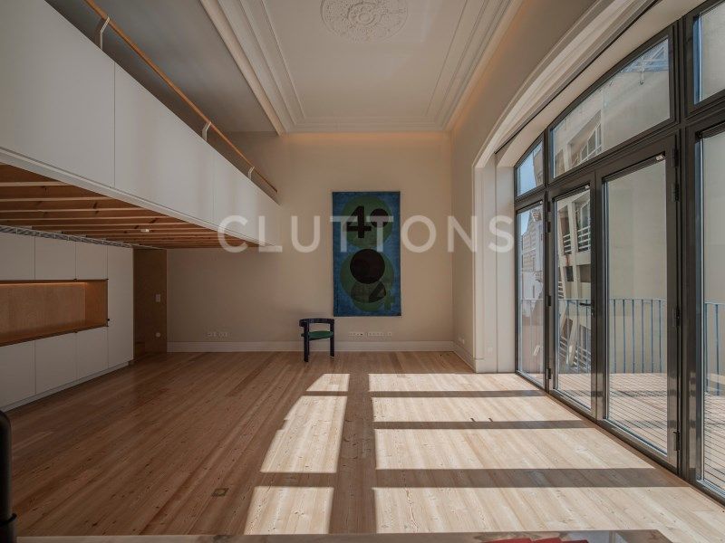 loft 4 Rooms for sale on Lisboa (1250)