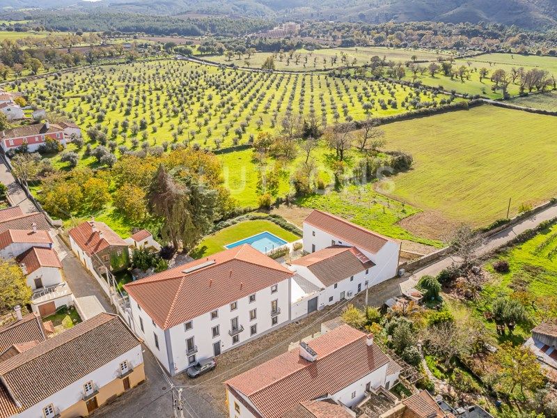 house 33 Rooms for sale on Marvão (7330)