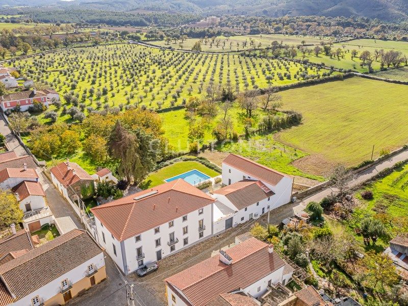 house 33 Rooms for sale on Marvão (7330)