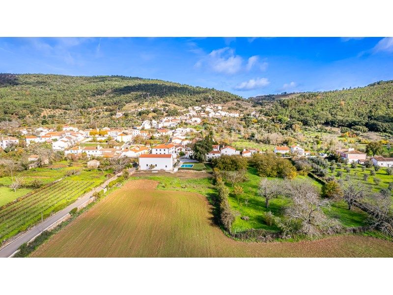 house 33 Rooms for sale on Marvão (7330)