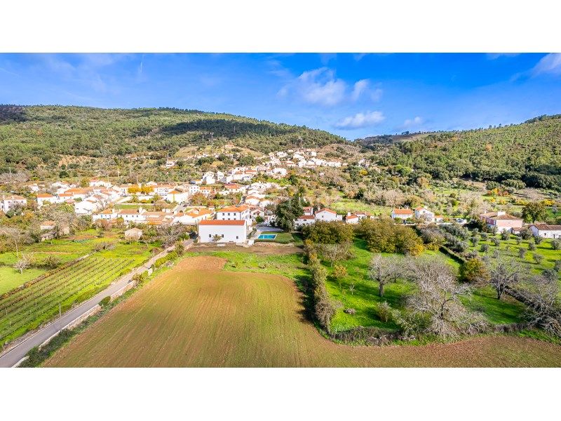 house 33 Rooms for sale on Marvão (7330)