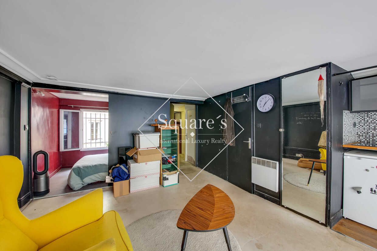 miscellaneous 3 Rooms for sale on Paris 9ème (75009)