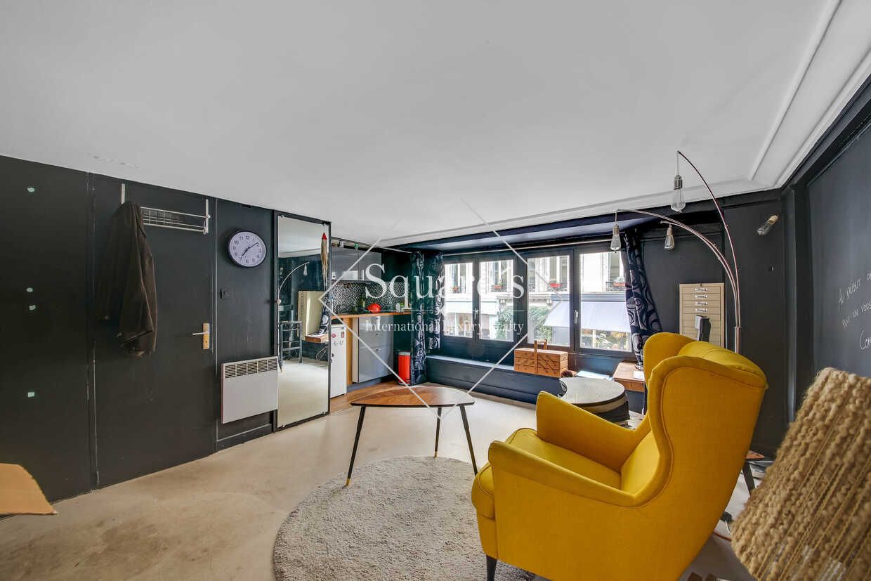 miscellaneous 3 Rooms for sale on Paris 9ème (75009)