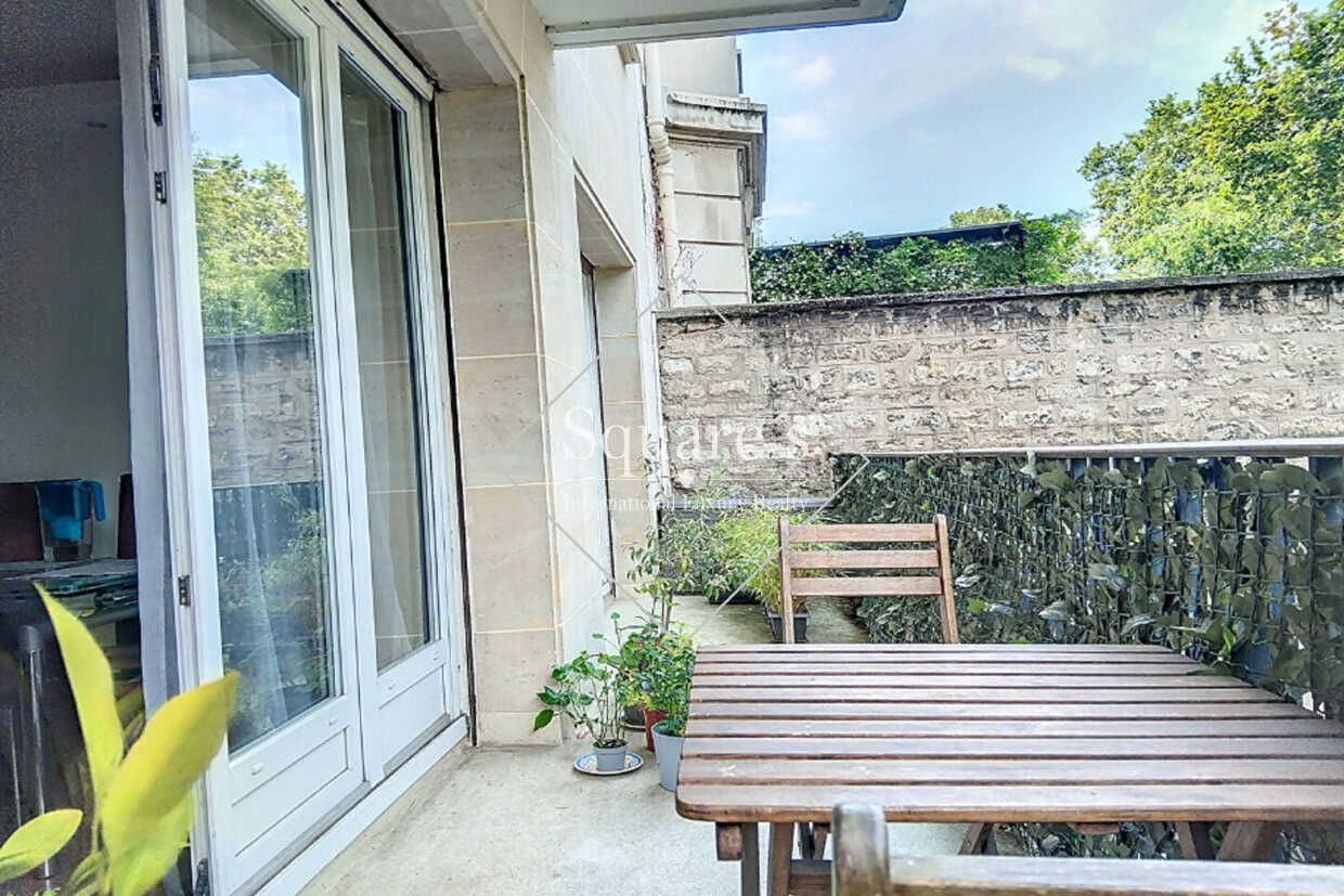apartment 3 Rooms for sale on Neuilly-sur-Seine (92200)