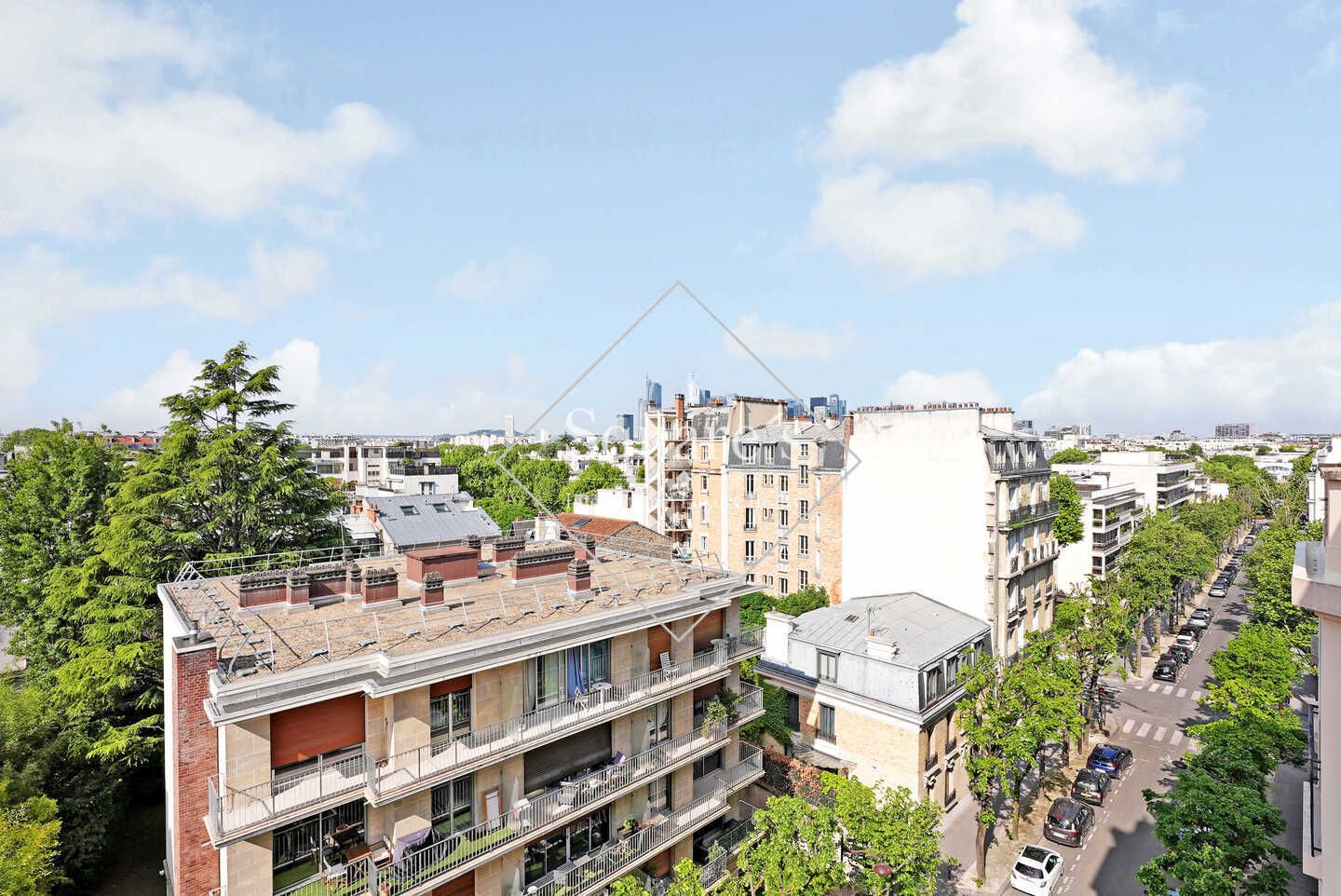 Sale Apartment Neuilly-sur-Seine 4 Rooms 94 m²