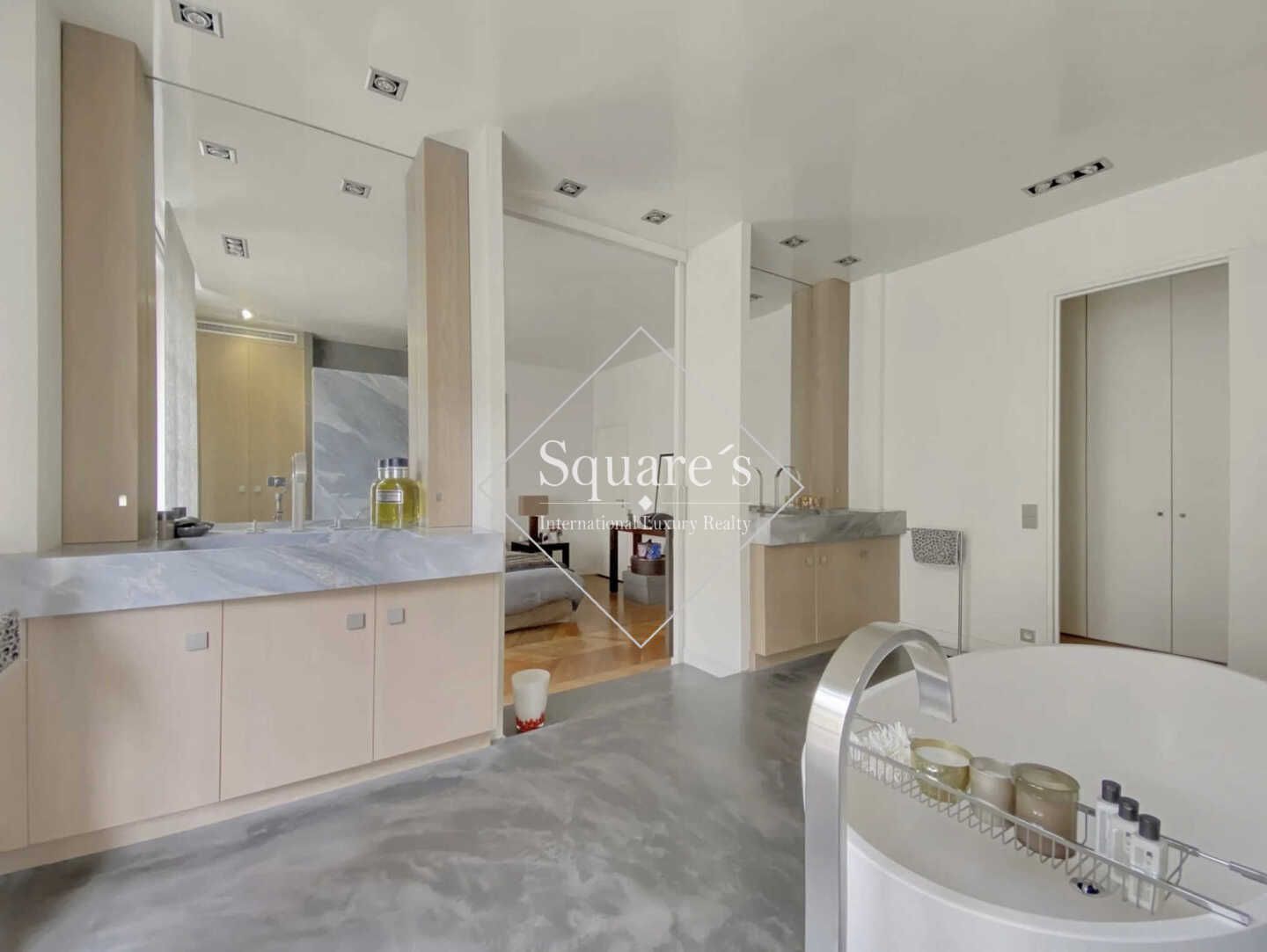 appartement 7 Pièces en vente sur Paris 17ème (75017)