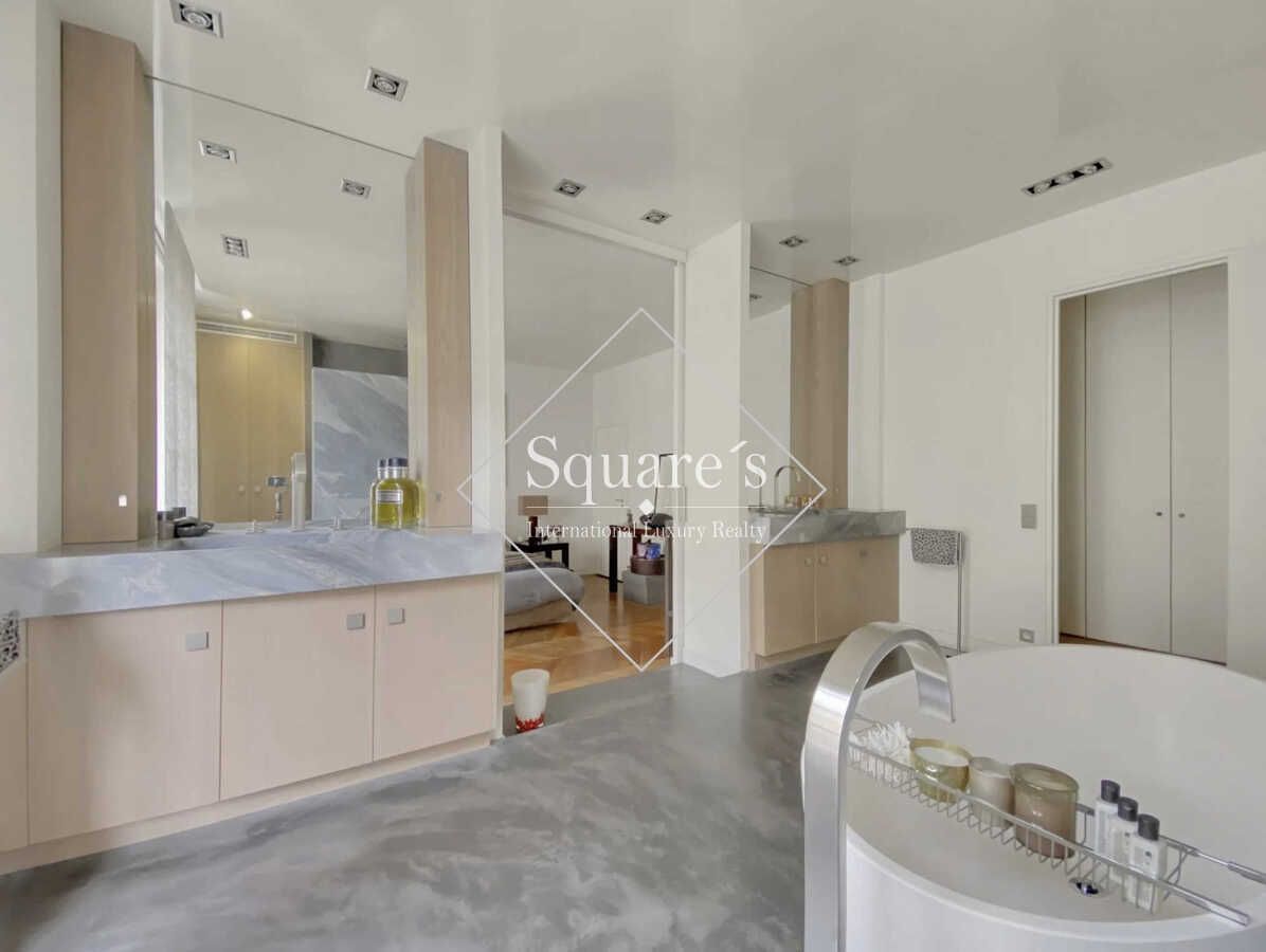 appartement 7 Pièces en vente sur Paris 17ème (75017)