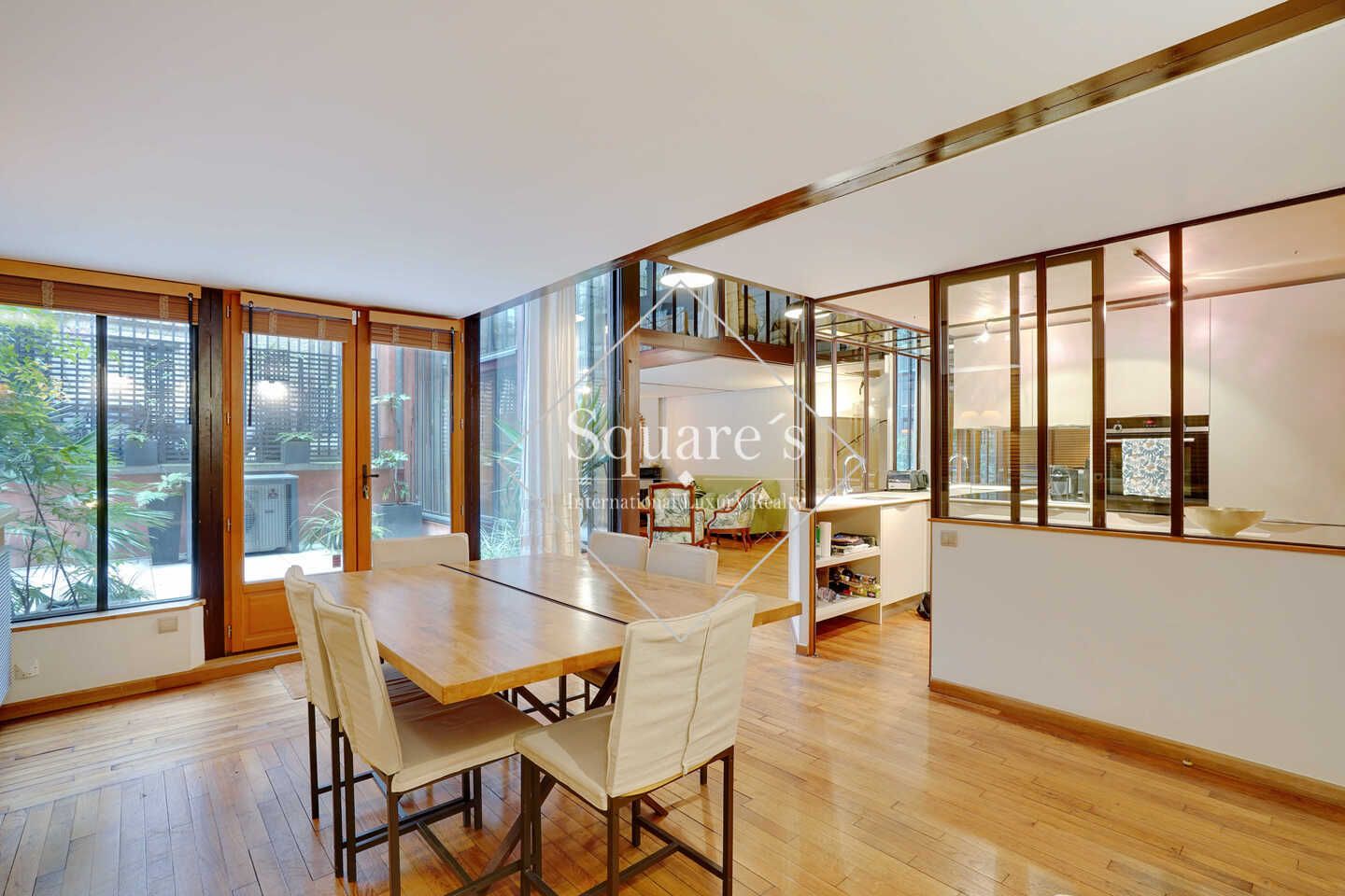 apartment 4 Rooms for sale on Paris 17ème (75017) Sale Apartment Paris 17ème 4 Rooms 91 m²