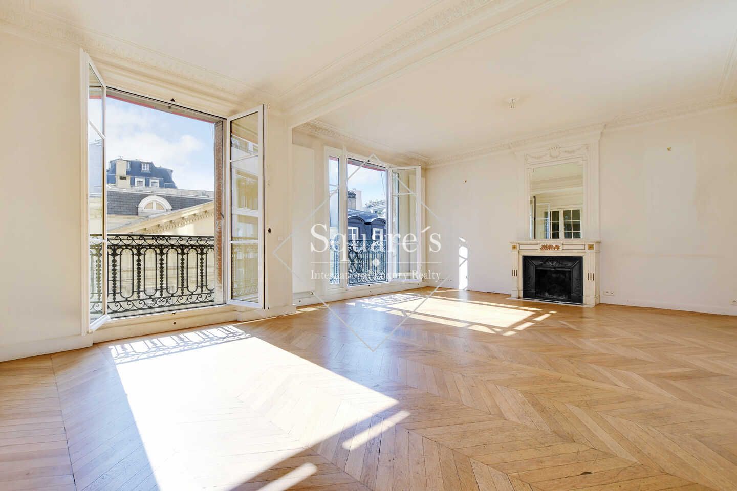apartment 6 Rooms for sale on Paris 16ème (75016)