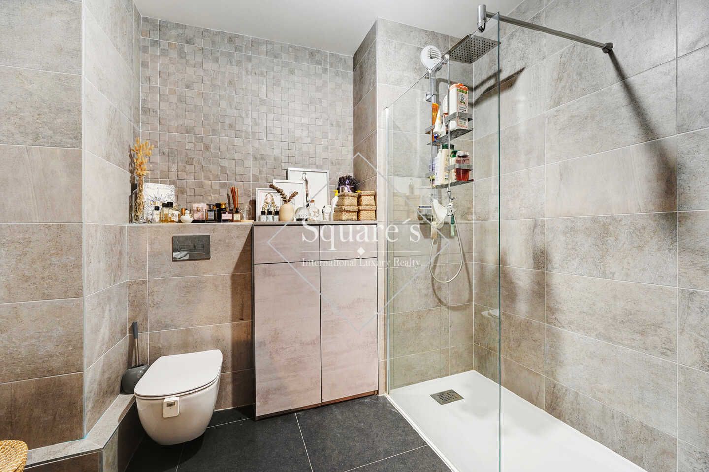 apartment 2 Rooms for sale on Neuilly-sur-Seine (92200)