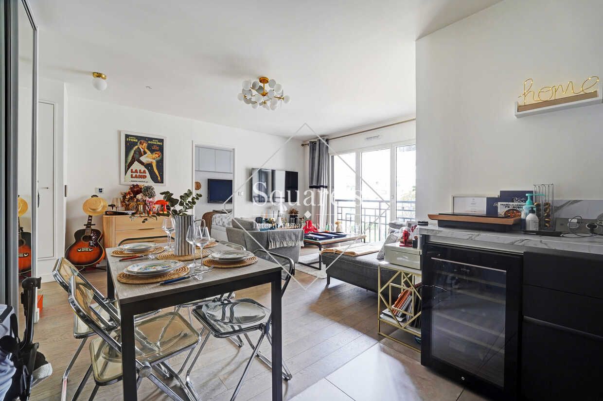 apartment 2 Rooms for sale on Neuilly-sur-Seine (92200)