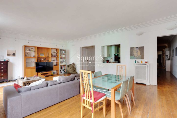 apartment 6 Rooms for sale on Paris 17ème (75017) Sale Apartment Paris 17ème 6 Rooms 156 m²