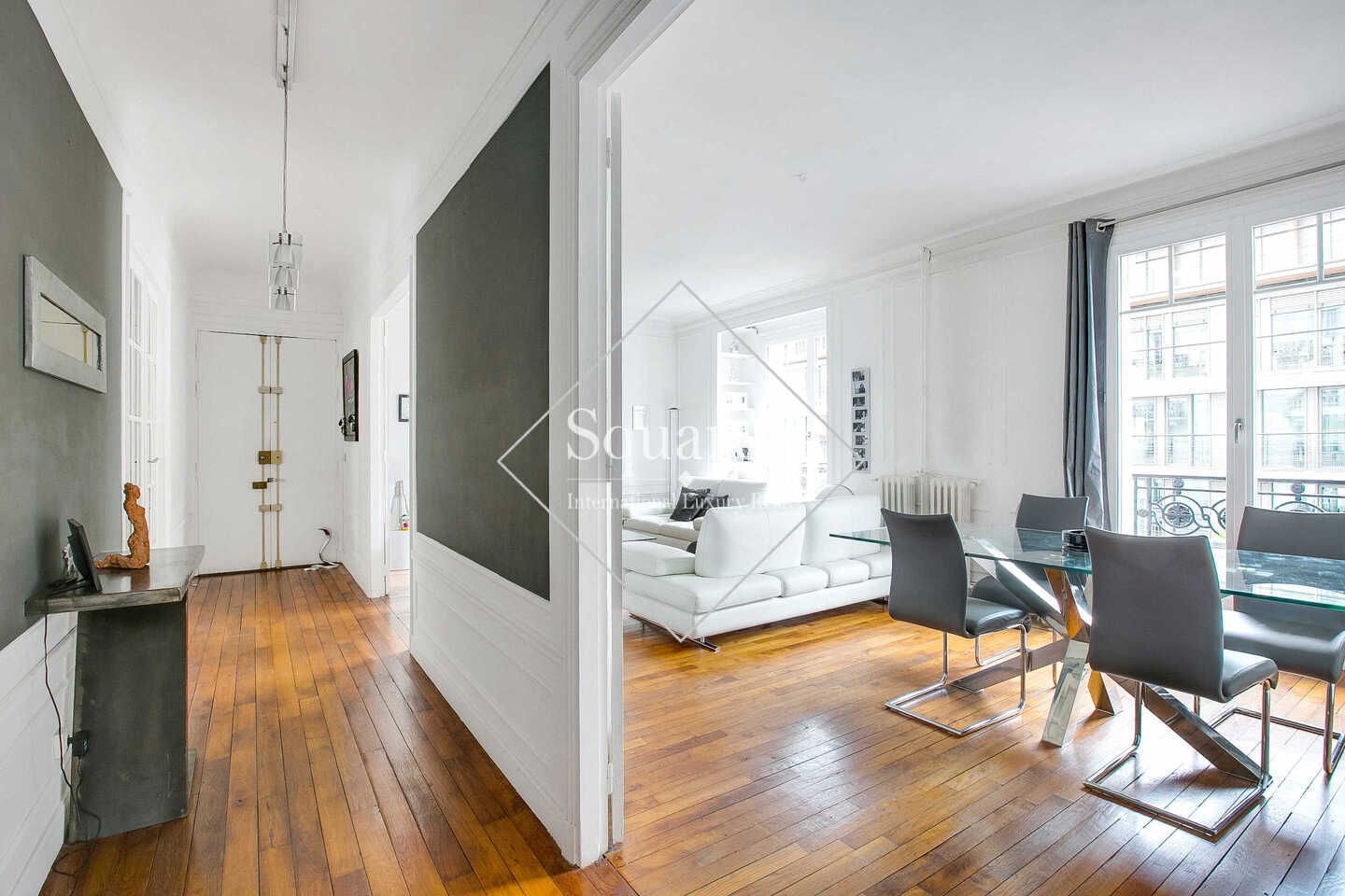 Sale Apartment Neuilly-sur-Seine 5 Rooms 108 m²