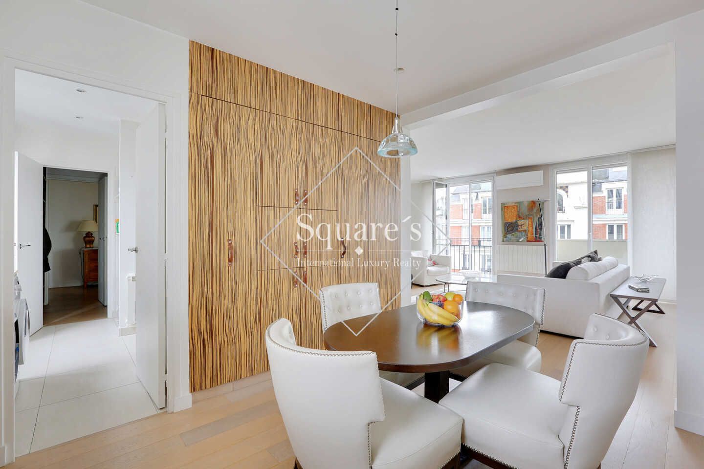 Sale Apartment Paris 16ème 5 Rooms 174 m²
