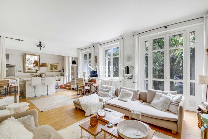 apartment 3 Rooms for sale on Paris 16ème (75016) Sale Apartment Paris 16ème 3 Rooms 84 m²
