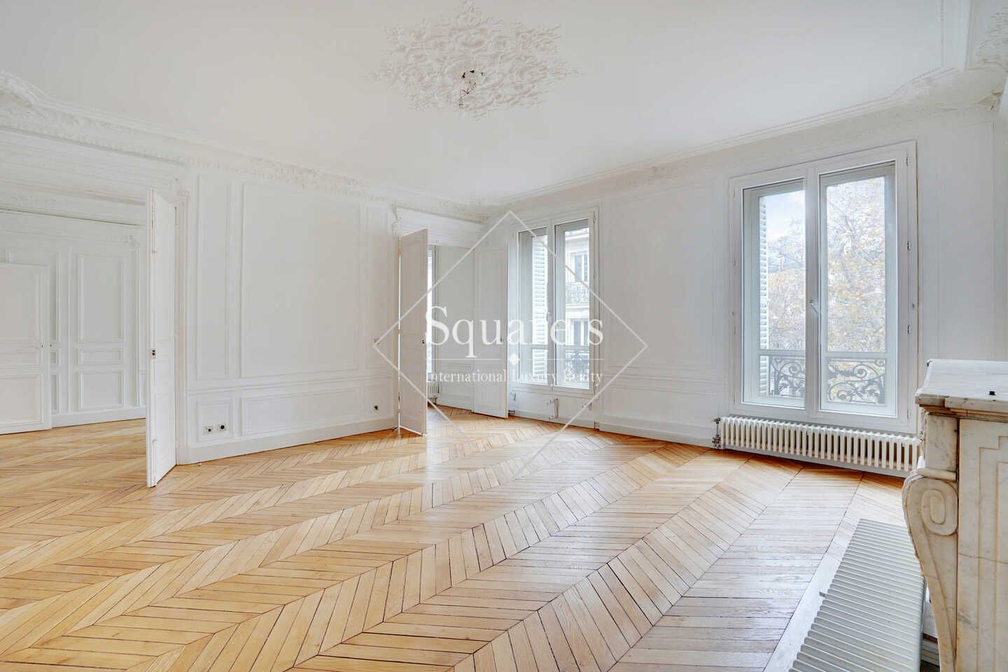 apartment 5 Rooms for sale on Paris 8ème (75008)
