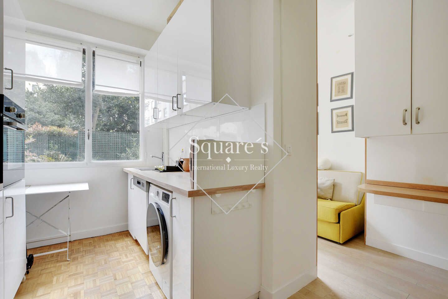 apartment 1 room for sale on Neuilly-sur-Seine (92200) Sale Apartment Neuilly-sur-Seine 1 room 21 m²