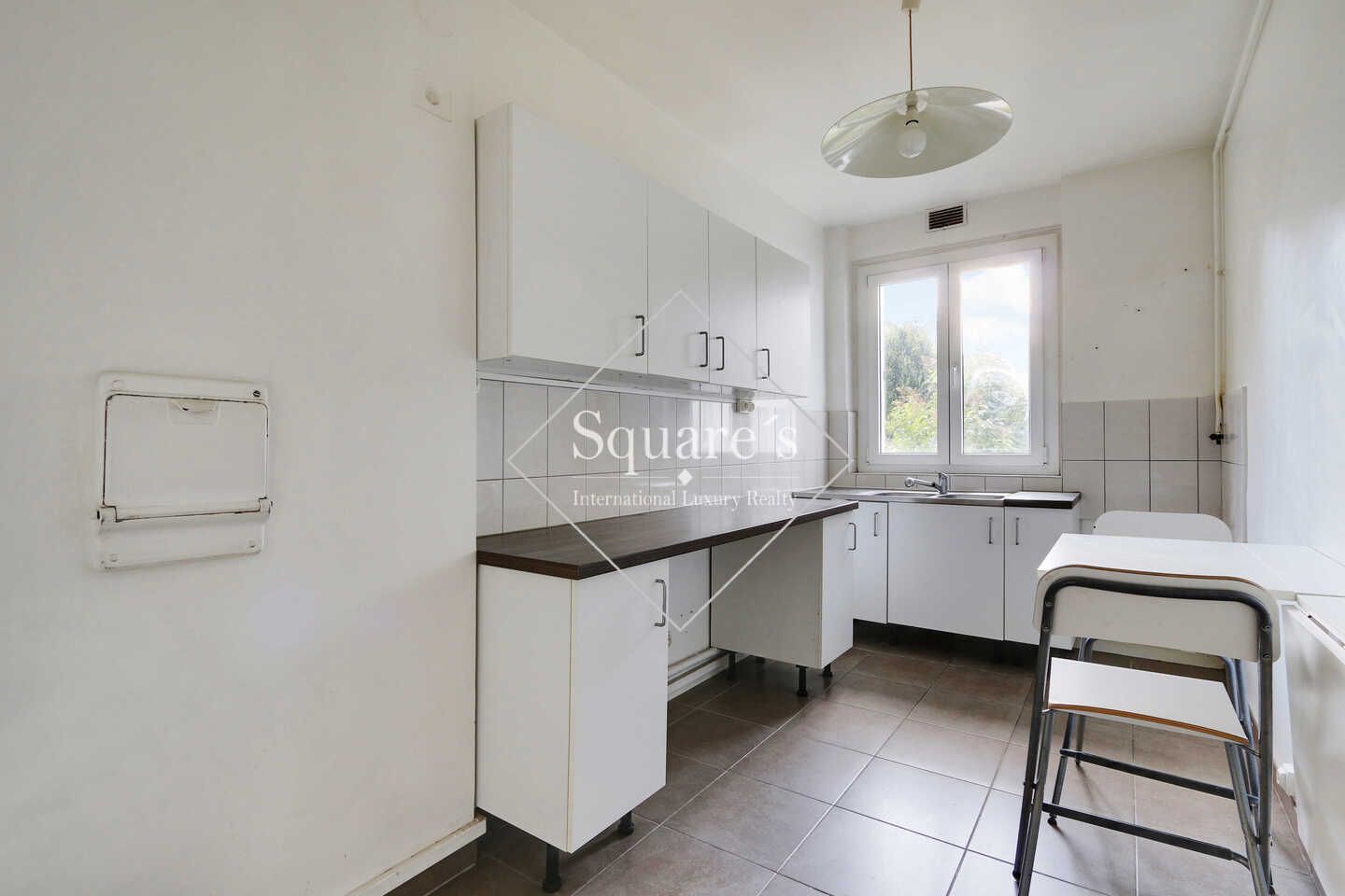 apartment 3 Rooms for sale on Neuilly-sur-Seine (92200)