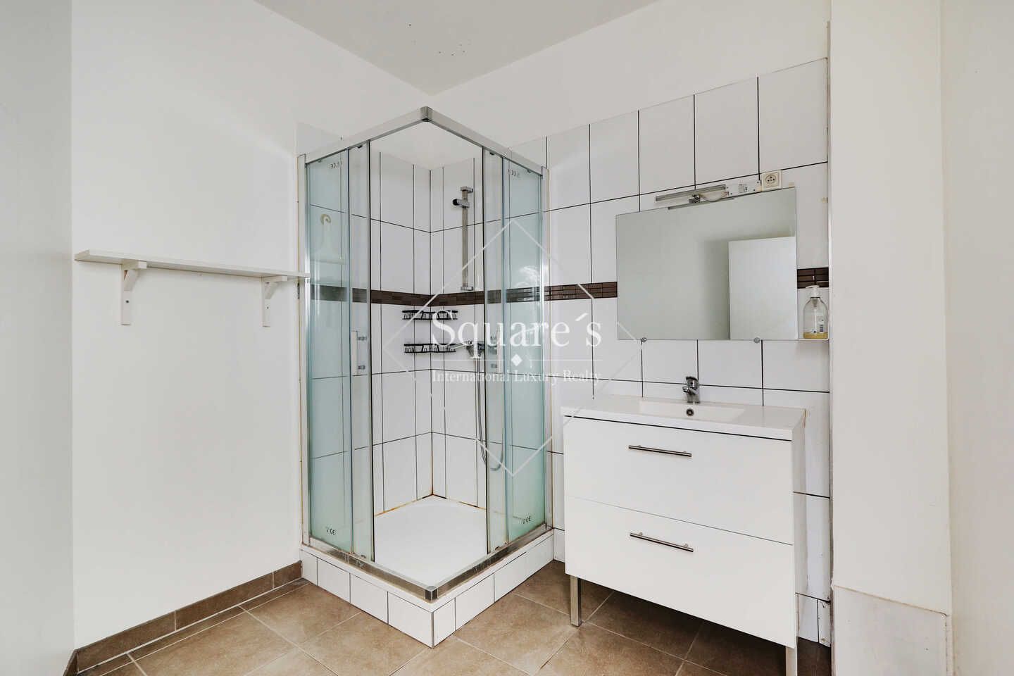 apartment 3 Rooms for sale on Neuilly-sur-Seine (92200)