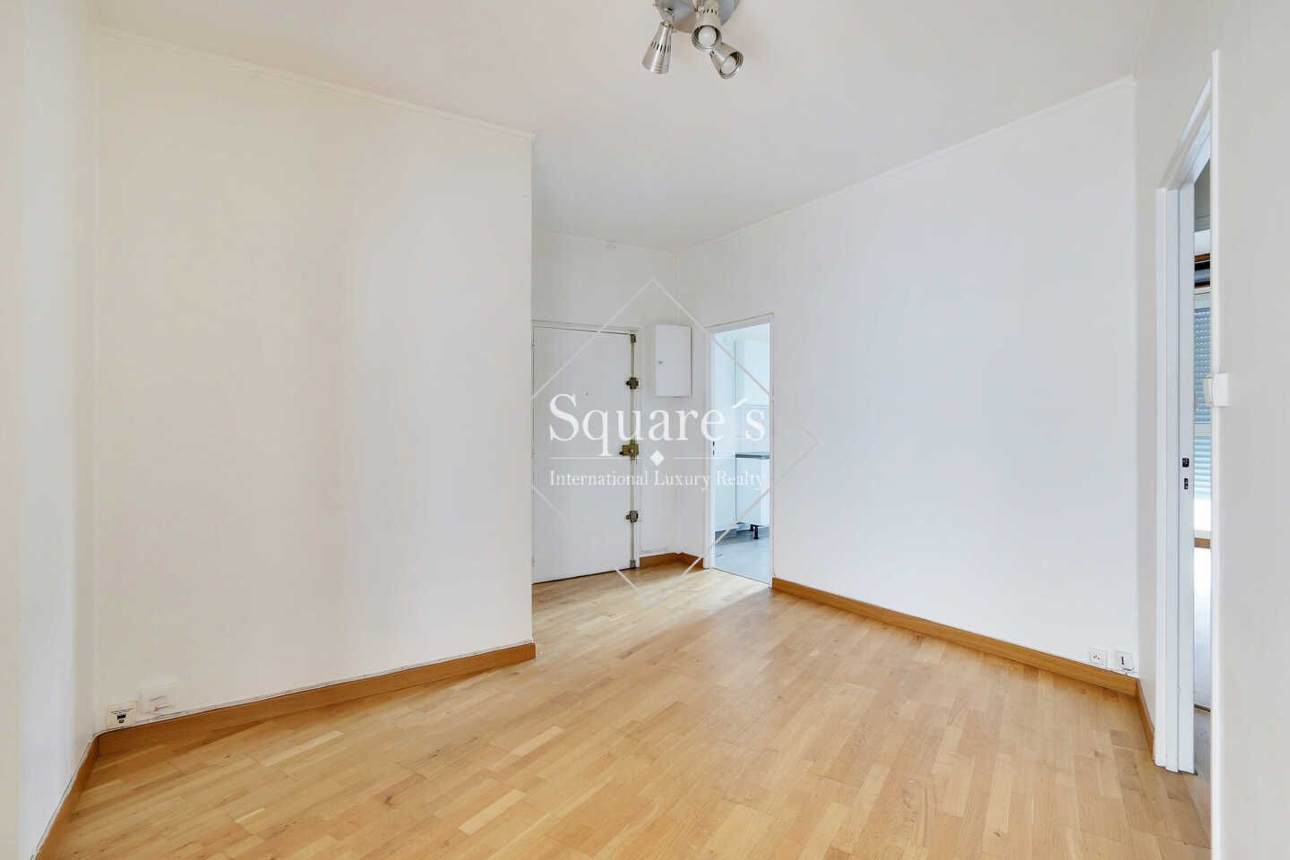 apartment 3 Rooms for sale on Neuilly-sur-Seine (92200)