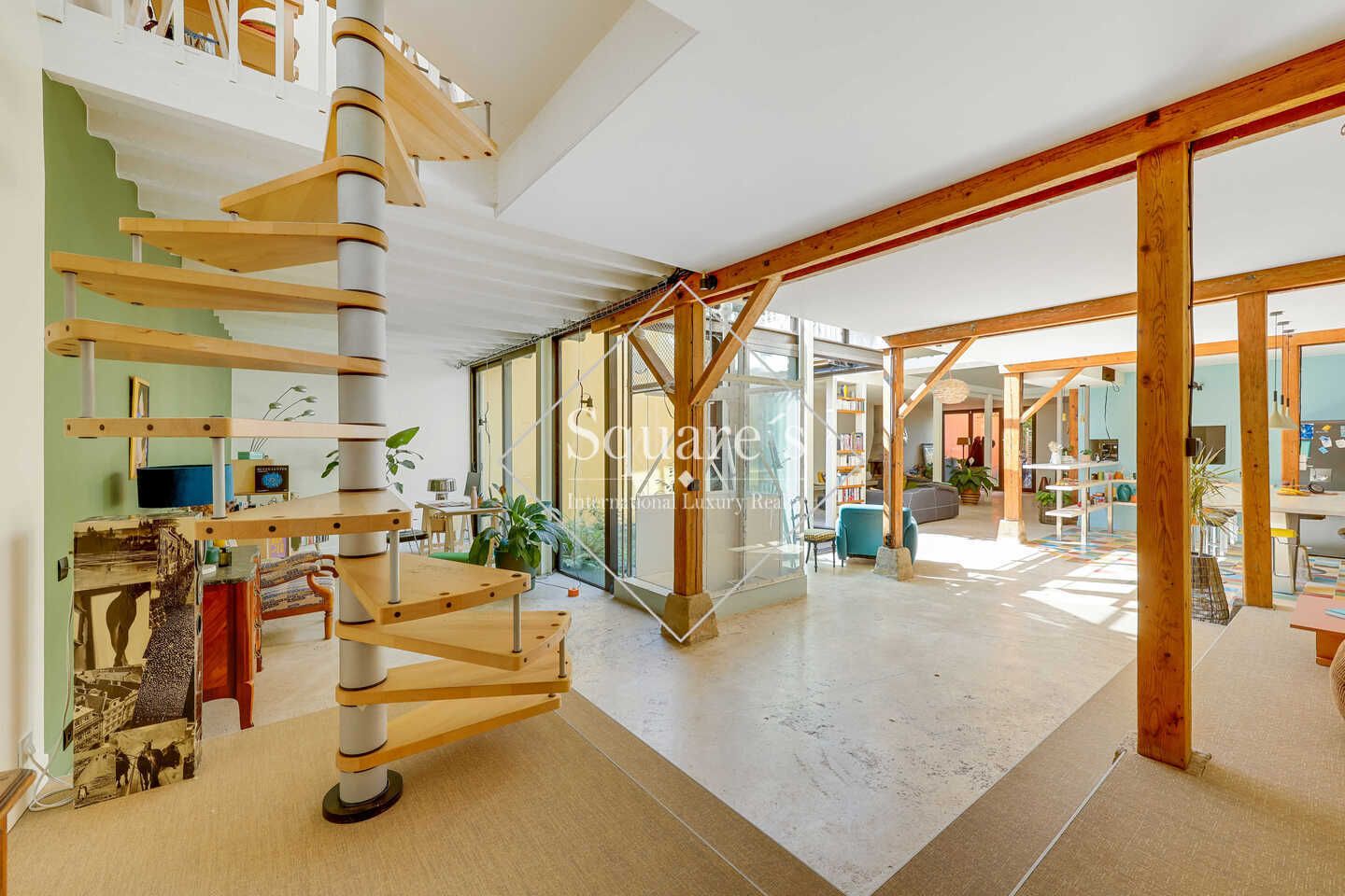 loft 7 Rooms for sale on LE PRE SAINT GERVAIS (9393) Sale Loft Le Pre Saint Gervais 7 Rooms 346 m²