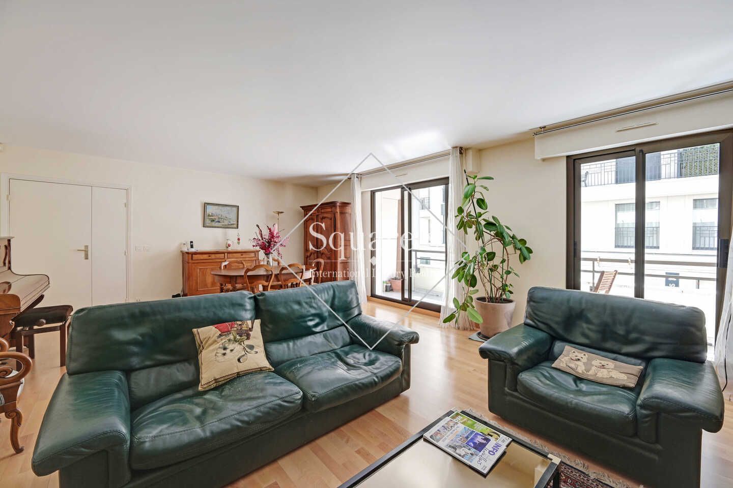 apartment 6 Rooms for sale on Levallois (92300) Sale Apartment Levallois 6 Rooms 136 m²