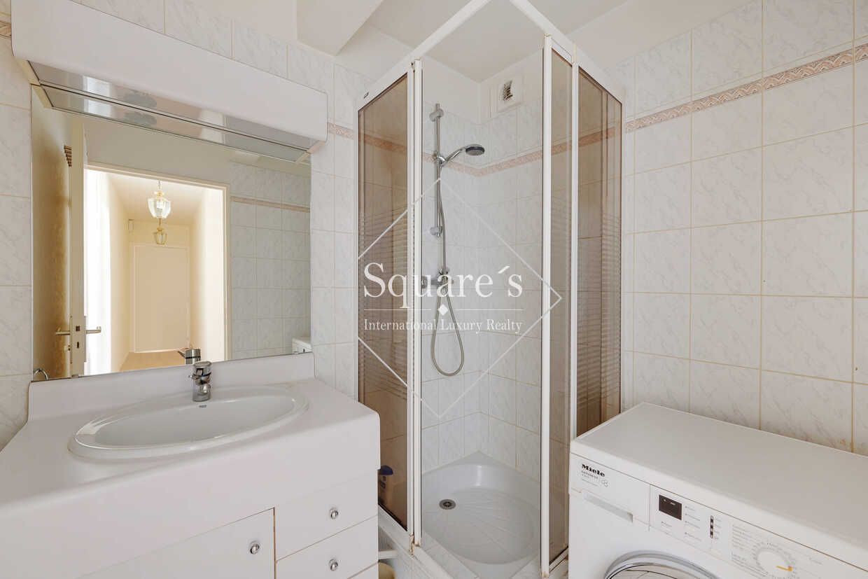 apartment 6 Rooms for sale on Levallois (92300)