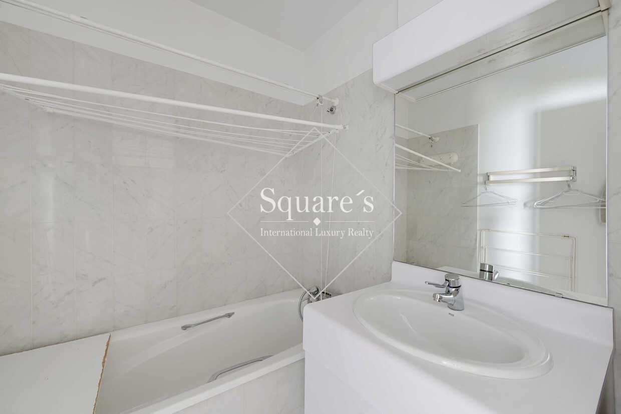 apartment 6 Rooms for sale on Levallois (92300)