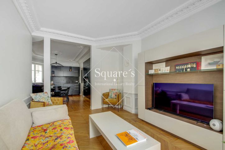 apartment 5 Rooms for sale on Paris 16ème (75016) Sale Apartment Paris 16ème 5 Rooms 90 m²