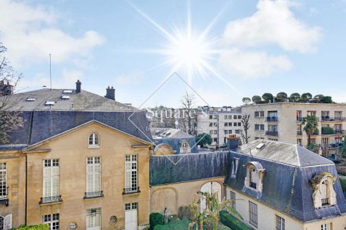 Sale Apartment Neuilly-sur-Seine 4&nbsp;Rooms 121&nbsp;m²