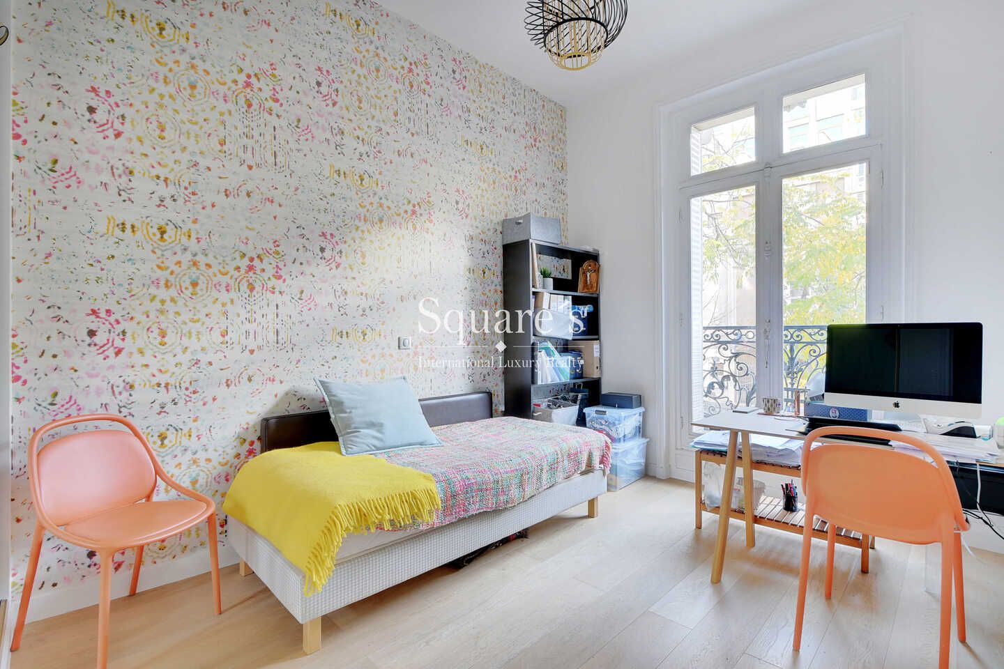 apartment 6 Rooms for sale on Paris 17ème (75017)