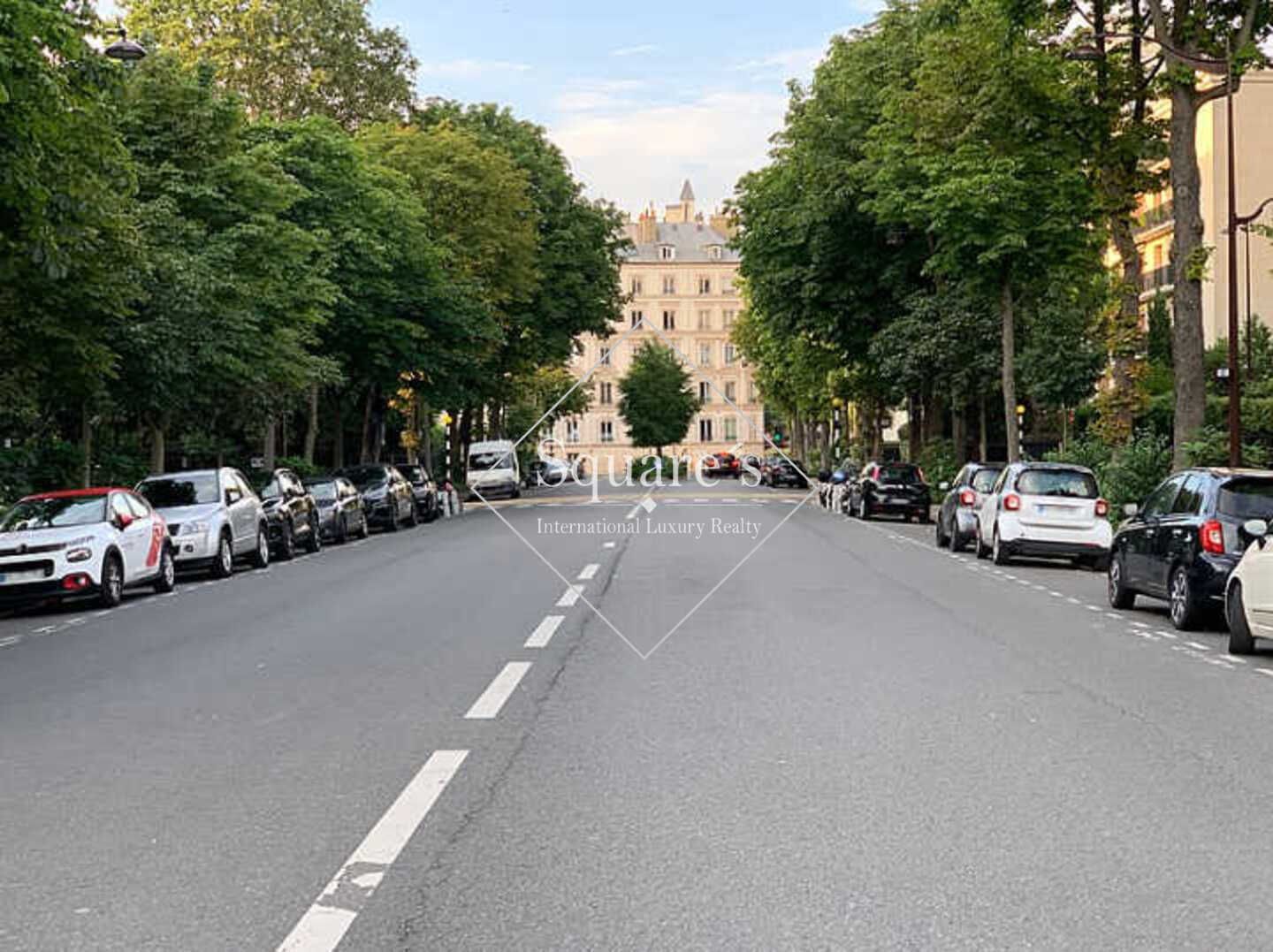 apartment 6 Rooms for sale on Neuilly-sur-Seine (92200)