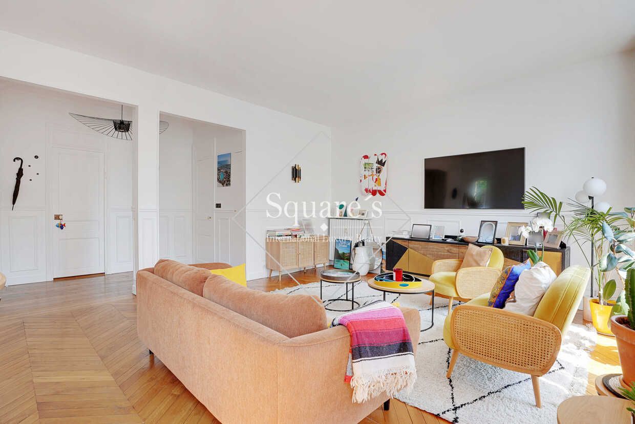 apartment 4 Rooms for sale on Neuilly-sur-Seine (92200)