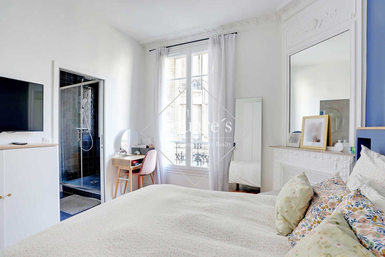 apartment 4 Rooms for sale on Neuilly-sur-Seine (92200)
