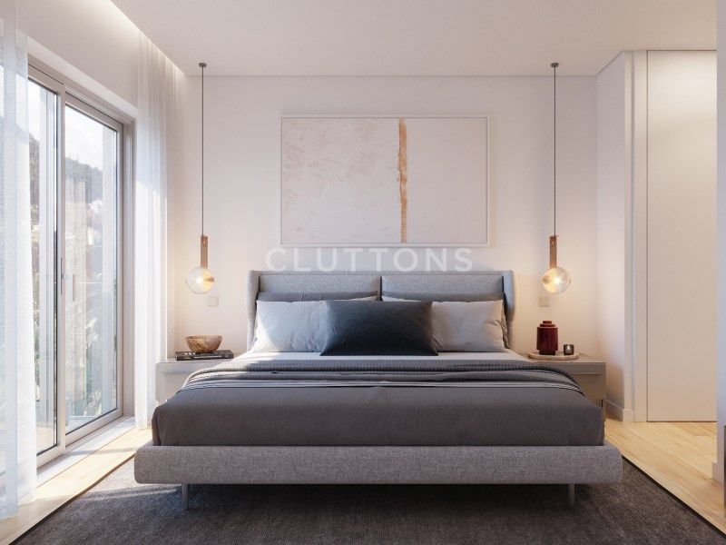 apartment 5 Rooms for sale on Lisboa (1070)