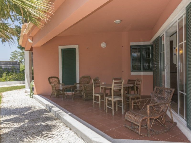 house 10 Rooms for sale on Grândola (7570)