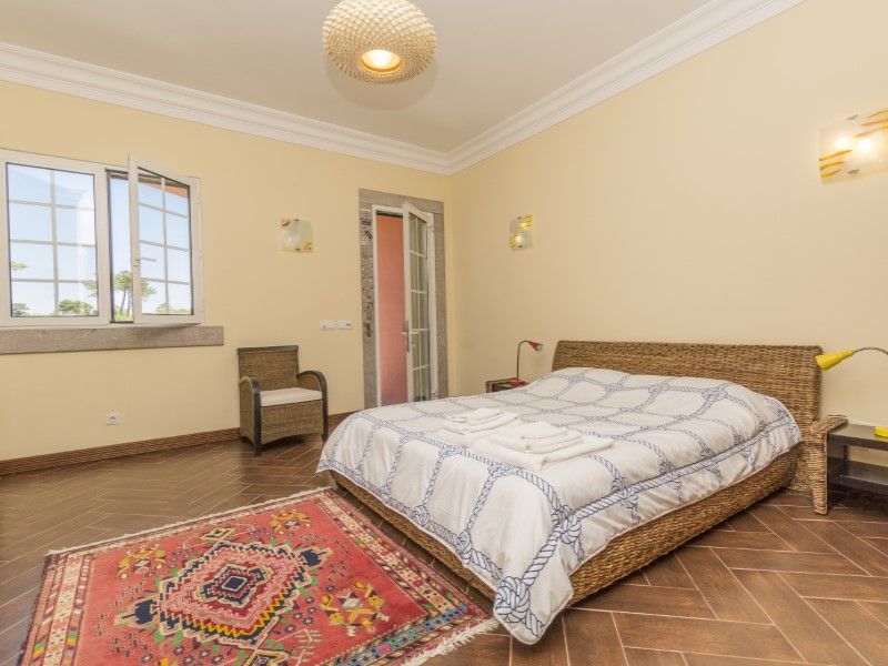 house 10 Rooms for sale on Grândola (7570)